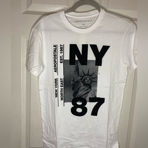 Aeropostale T-Shirt